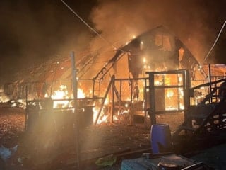 Bursa'da çiftlik yangınında 580 hayvan telef oldu