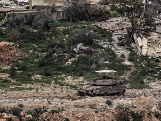 İsrail, Lübnan'a kara harekatı başlattı