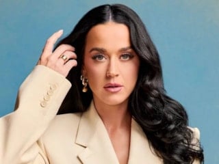 Katy Perry'nin yeni klip çekimi! Kendini yaktı