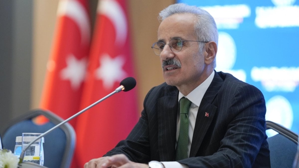 Abdulkadir Uraloğlu duyurdu: Bayramda daha fazla yolcu 'yüksek hızda' seyahat edecek