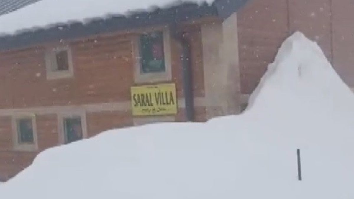 Bayburt’ta Kılıçkaya Yaylası, mart karıyla beyaza büründü