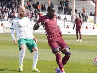 Bandırmaspor - Iğdır FK maçında gol sesi çıkmadı