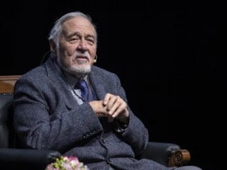 Bu dünyadan bir İlber Ortaylı geçti: Hocası Halil İnalcık'ın yanına defnedildi