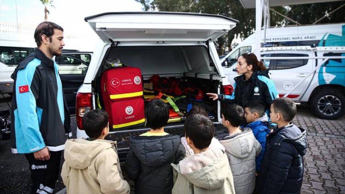'Minik 112' ile hayat kurtaran bilinç: Çocuklar acil durumları öğreniyor
