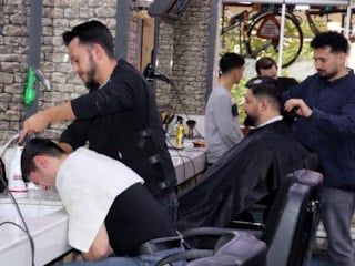 Antalya'da berberlerden bayram uyarısı: Traşı son güne bırakmayın