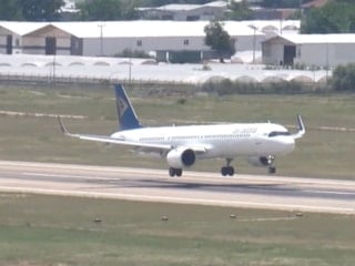 Antalya Havalimanı'nda Şubat'ta 874 bin 813 yolcuya hizmet verildi