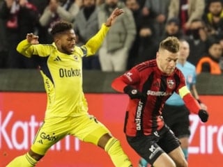 Fenerbahçe - Gaziantep FK maçının ilk 11'leri