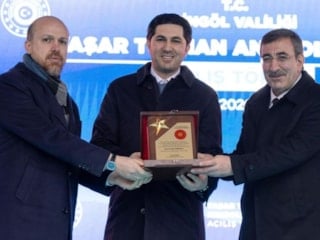 Serdar Turhan'ın memleketine vefası: Verdiği okul sözlerini tuttu