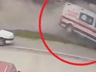 Samsun'da ambulansın kamyona çarptığı kaza kamerada: 1 ölü