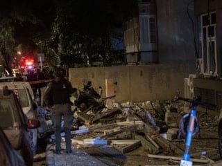 İran'ın misilleme saldırıları Tel Aviv'i yıkıma uğrattı: Çok sayıda İsrailli yaralandı