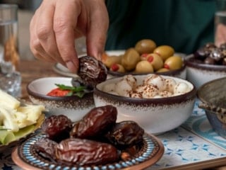 Arefe günü oruç tutulur mu, sevabı nedir? Diyanet açıkladı