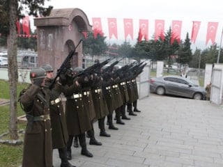 Çanakkale Şehitleri ve Zaferi 111. yılında törenlerle anıldı