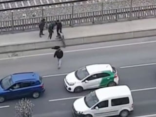 İstanbul'da tekme tokat yol verme kavgası