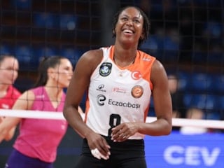 Eczacıbaşı, CEV Kadınlar Şampiyonlar Ligi'nde Dörtlü Final'e kaldı