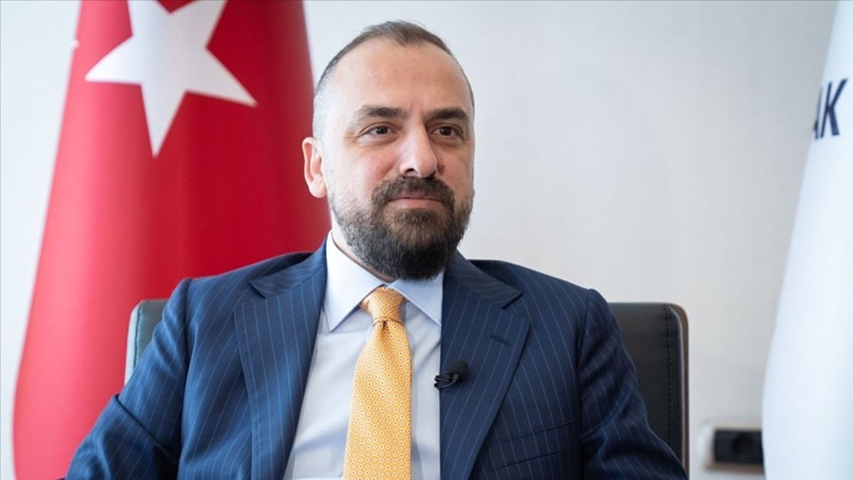 Faruk Acar'dan Özgür Özel'e yanıt: Siyaset duruş gerektirir