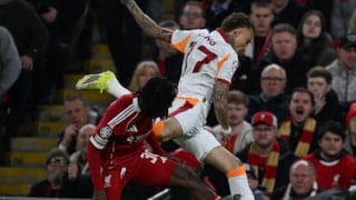 Galatasaray'dan Osimhen ve Lang ile ilgili kötü haberler