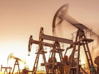 Brent petrolün vadeli varil fiyatı 113,85 dolardan işlem görüyor