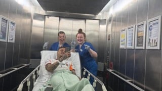 Noa Lang hastaneden son durumunu paylaştı