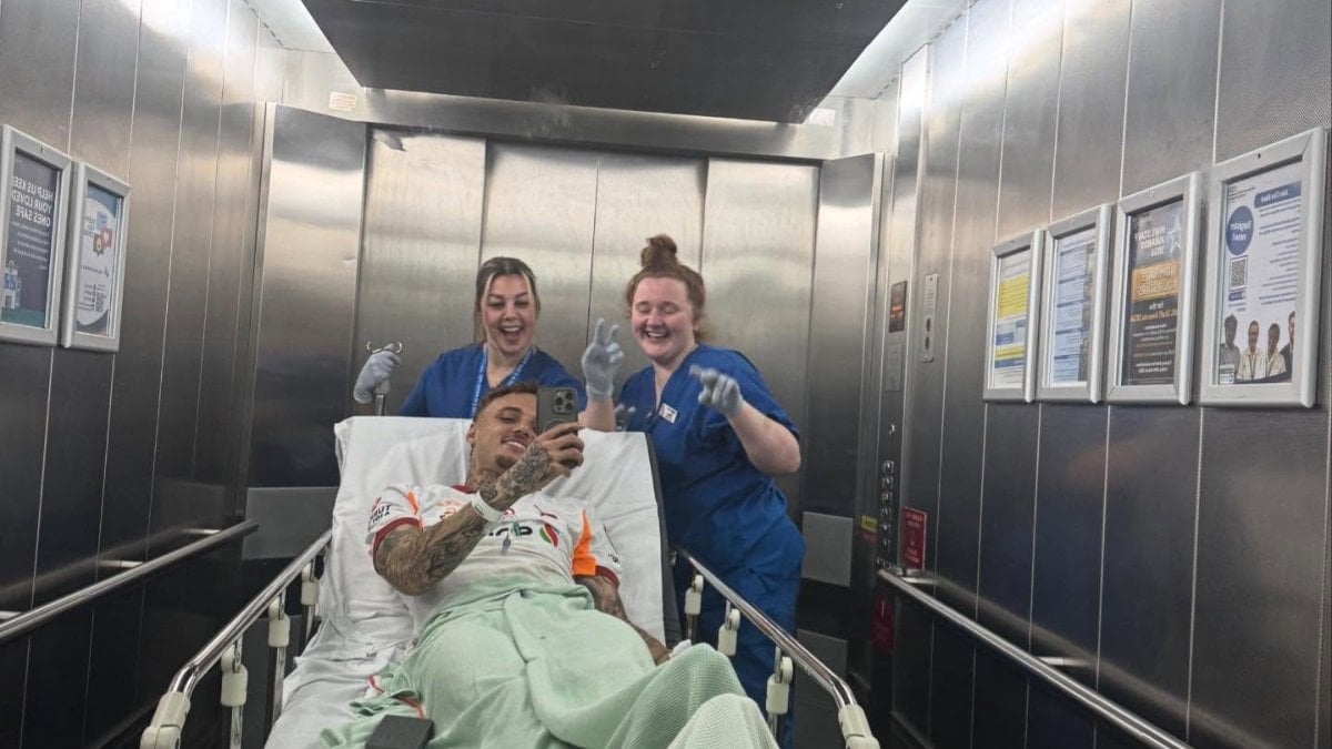 Noa Lang hastaneden son durumunu paylaştı