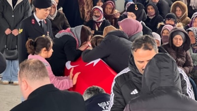 Şanlıurfa'da trafik kazasında hayatını kaybeden uzman çavuş son yolculuğuna uğurlandı