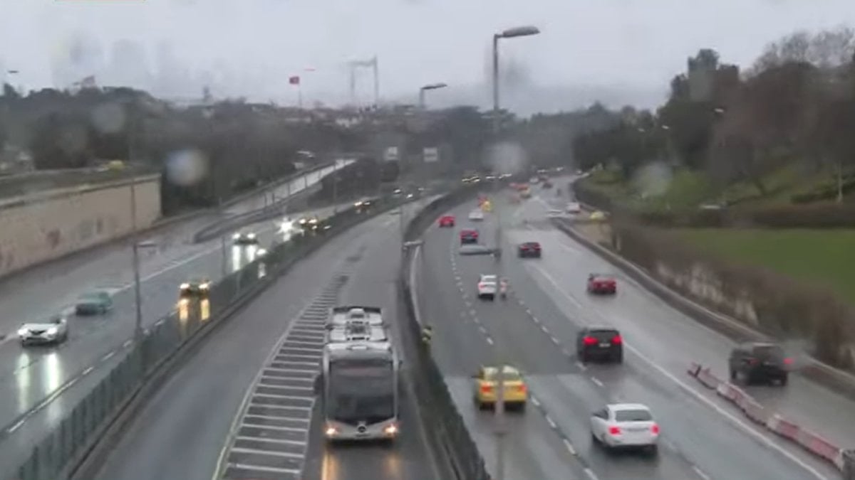 İstanbul'da bayram arefesinde yollar boş kaldı