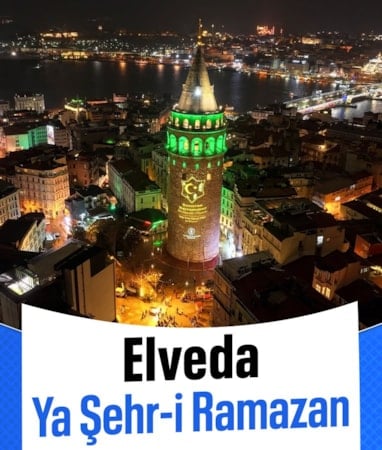 Galata Kulesi'ne yansıtılan yazıyla Ramazan'a veda edildi