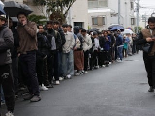 Japonya'daki Tokyo Camii'nde bayram namazı yoğunluğu: 5 kez kılındı
