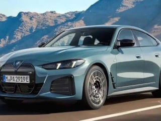 BMW, elektrikli i4 sedanın üretimine  son veriyor