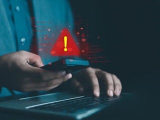 Bayramda gelen sahte SMS'lere dikkat: İşte dolandırıcılardan korunmanın yolları