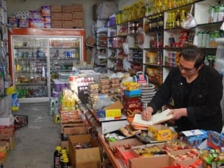 Türk esnafının en fazla yaptığı meslek kolları: Bakkallık, bayilik ve büfecilik