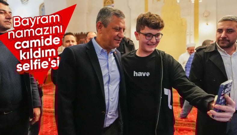 Özgür Özel, bayram namazını Manisa'da kıldı