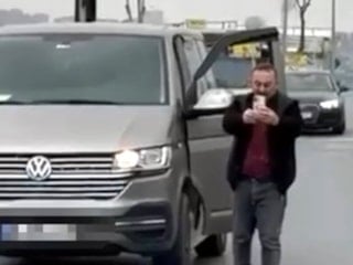 İstanbul'da keserli trafik kavgası kamerada
