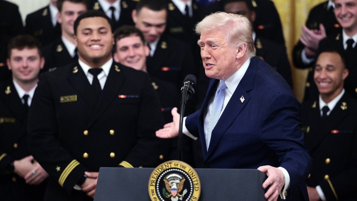 Donald Trump: İran'la konuşmak istiyoruz ama konuşacak kimse yok