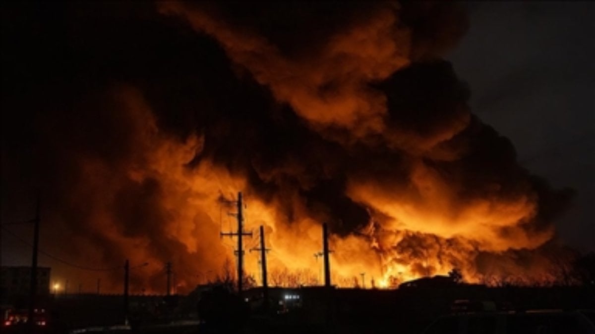 İran'dan İsrail'e yeni füze saldırısı