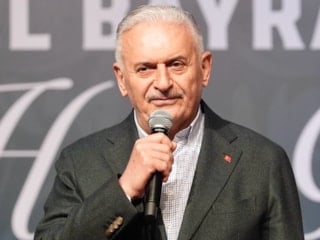 Binali Yıldırım: Füzeyi başka yerden fırlatıp bizi İran'la çatıştırmaya çalışıyorlar