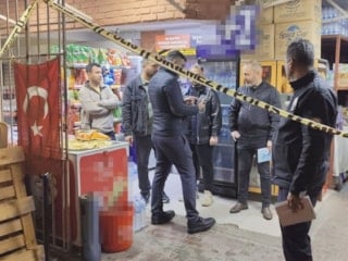 Antalya'da alkollü iş yeri sahibi, tartıştığı müşteriyi öldürdü