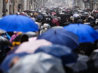 Ramazan Bayramı'nın ikinci gününde İstiklal Caddesi'nde yoğunluk oluştu