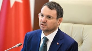 Siyaset dünyası Özgür Özel tarafından hedef alınan Akın Gürlek'e destek verdi