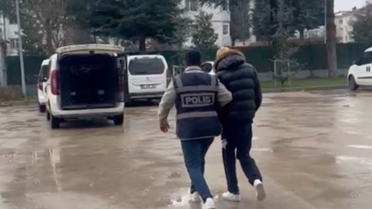 Bursa'da cami içerisinde soyunarak küfürlü TikTok videosu çeken şahıs tutuklandı