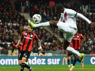 Paris Saint-Germain, Nice'ı deplasmanda yendi