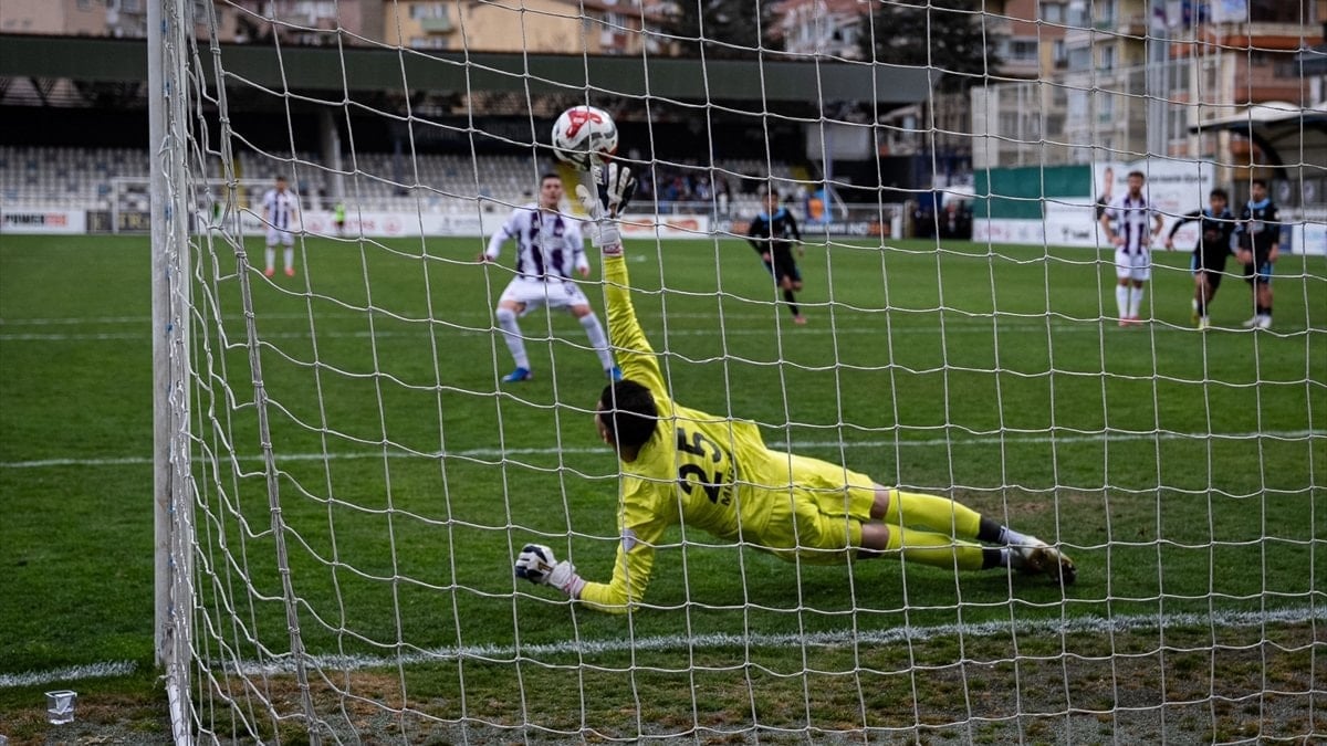 Keçiörengücü, sahasında Adana Demirspor'a fark attı