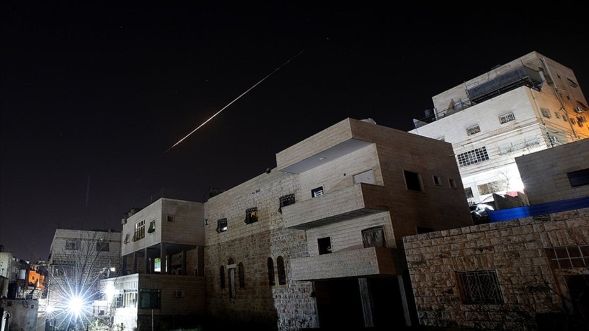 İran: Düşman tamamen teslim olana kadar savaşı sürdüreceğiz