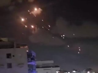 Demir Kubbe işlevini yitirdi: İran füzeleri İsrail'i vurdu