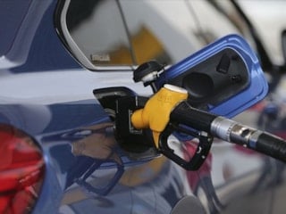 Benzin ve motorine dev zam kapıda: 80 liraya dayanacak
