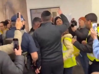 İsrail Ulusal Güvenlik Bakanı Itamar Ben-Gvir, protesto edildi