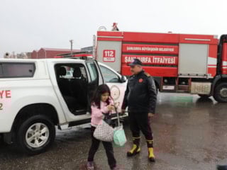 Şanlıurfa'da aşırı yağış sele neden oldu: 9 kişi kurtarıldı