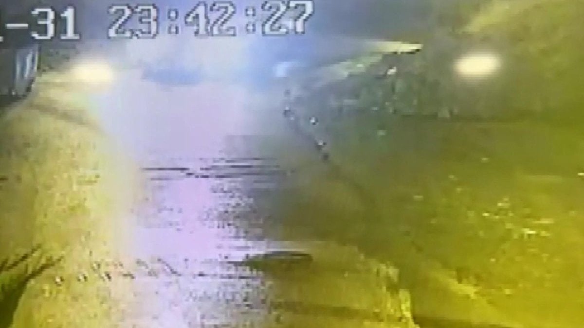 İstanbul'da moloz döken hafriyat kamyonu sahibine 115 bin lira ceza kesildi