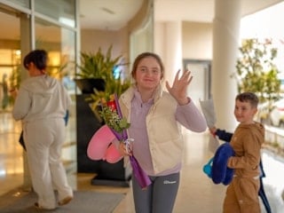 Marmaris tatil sezonunu İngiltere'den gelen turist grubuyla açtı