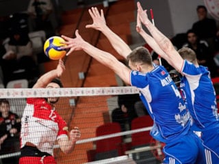 İstanbul Gençlik, Halkbank'ı mağlup etti