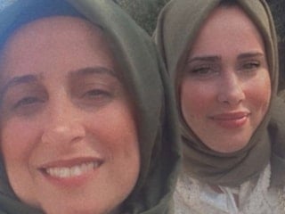 İstanbul'da cani koca eşini öldürüp evi ateşe verdi